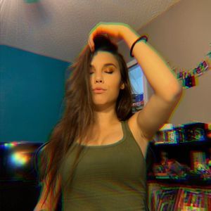 Meet your Posher, Hailey